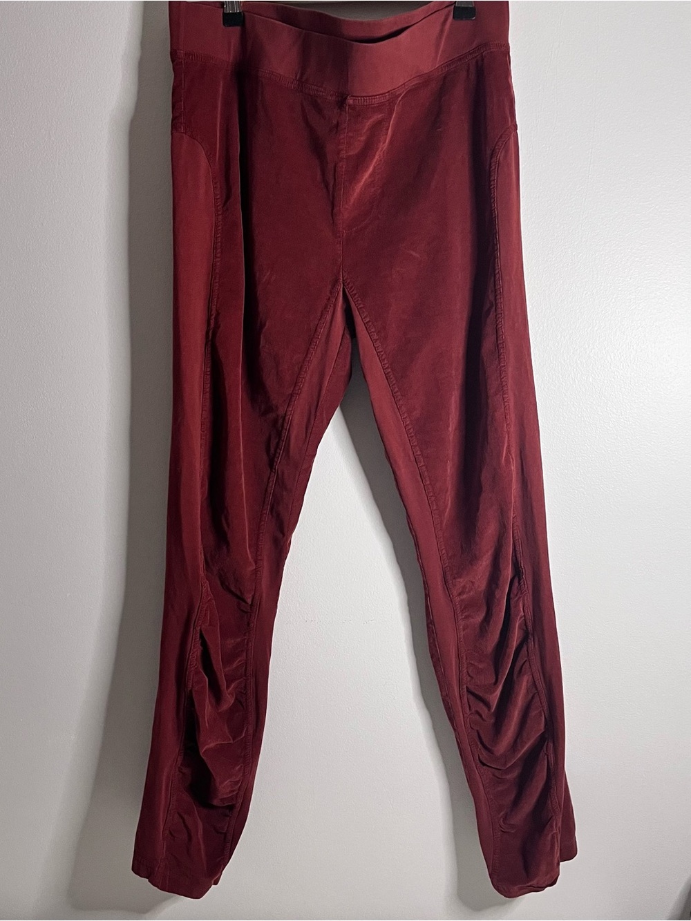Wearables Rust Burgundy Ruched Leg Velvet Stretch Pants Leggings Women's Medium
